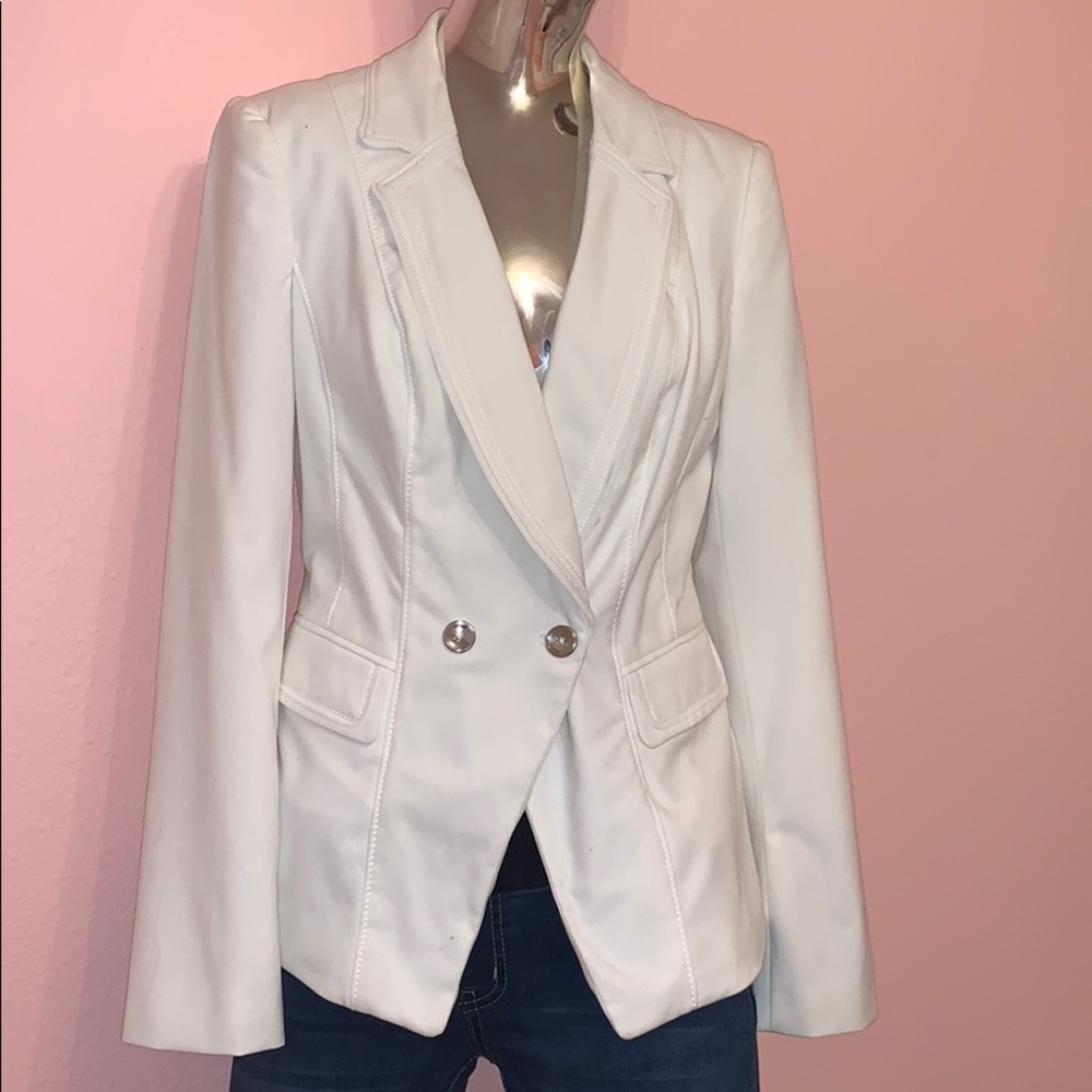 Beautiful blazer ❄️